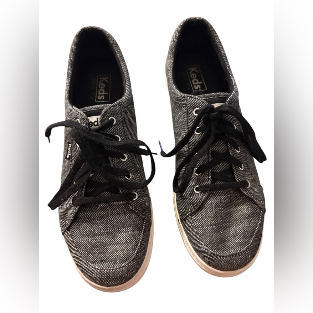 KEDS women’s 8.5, Tour Denim Twill Black, lace-up sneakers worn once EUC